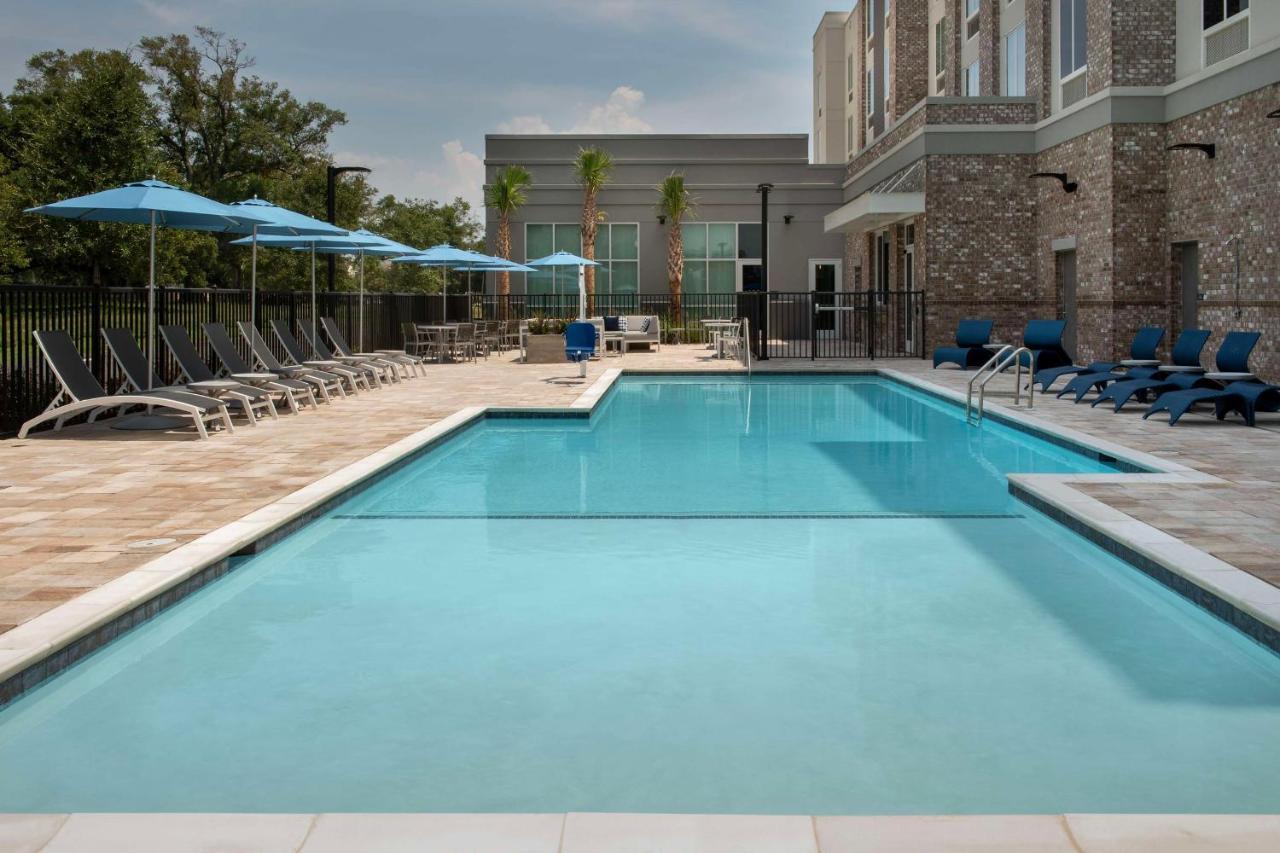 Hilton Garden Inn Pensacola Downtown Zewnętrze zdjęcie