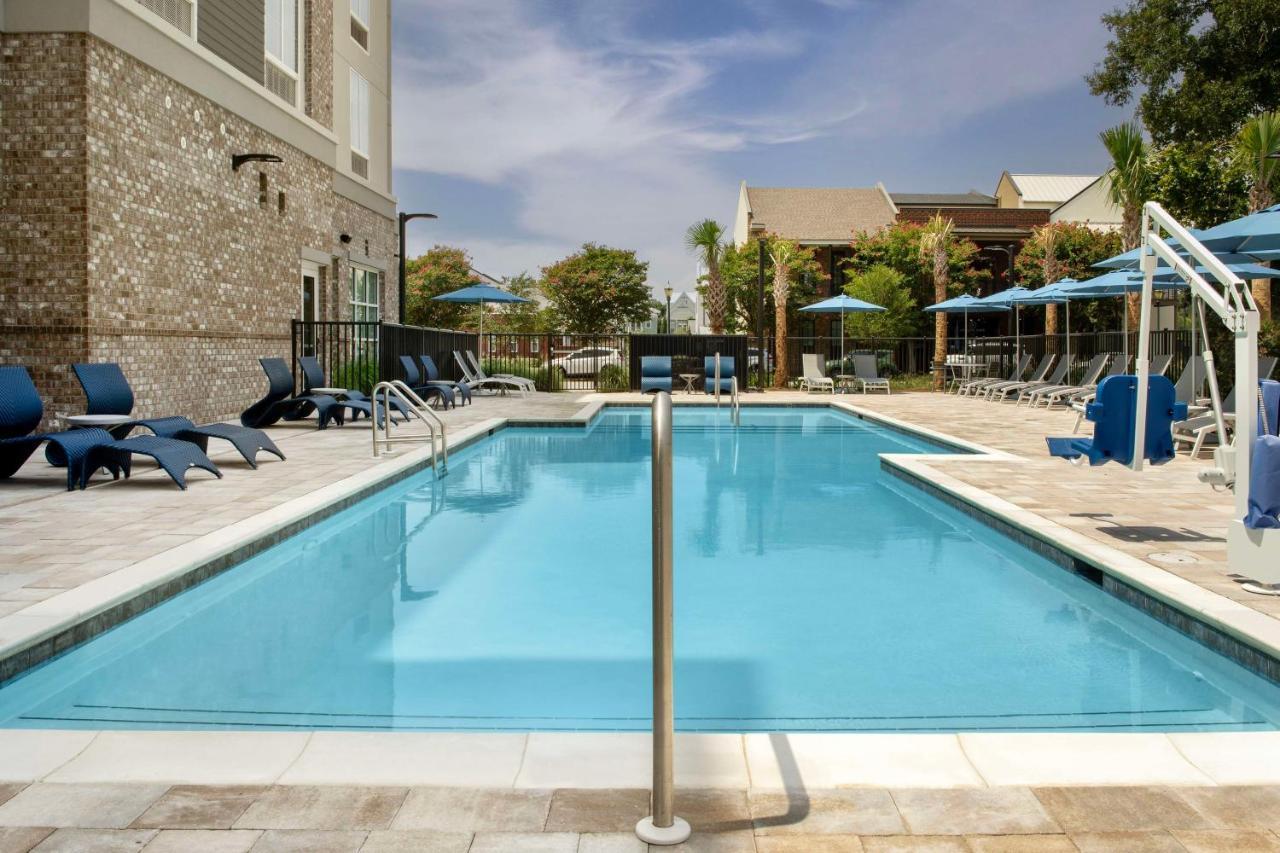 Hilton Garden Inn Pensacola Downtown Zewnętrze zdjęcie