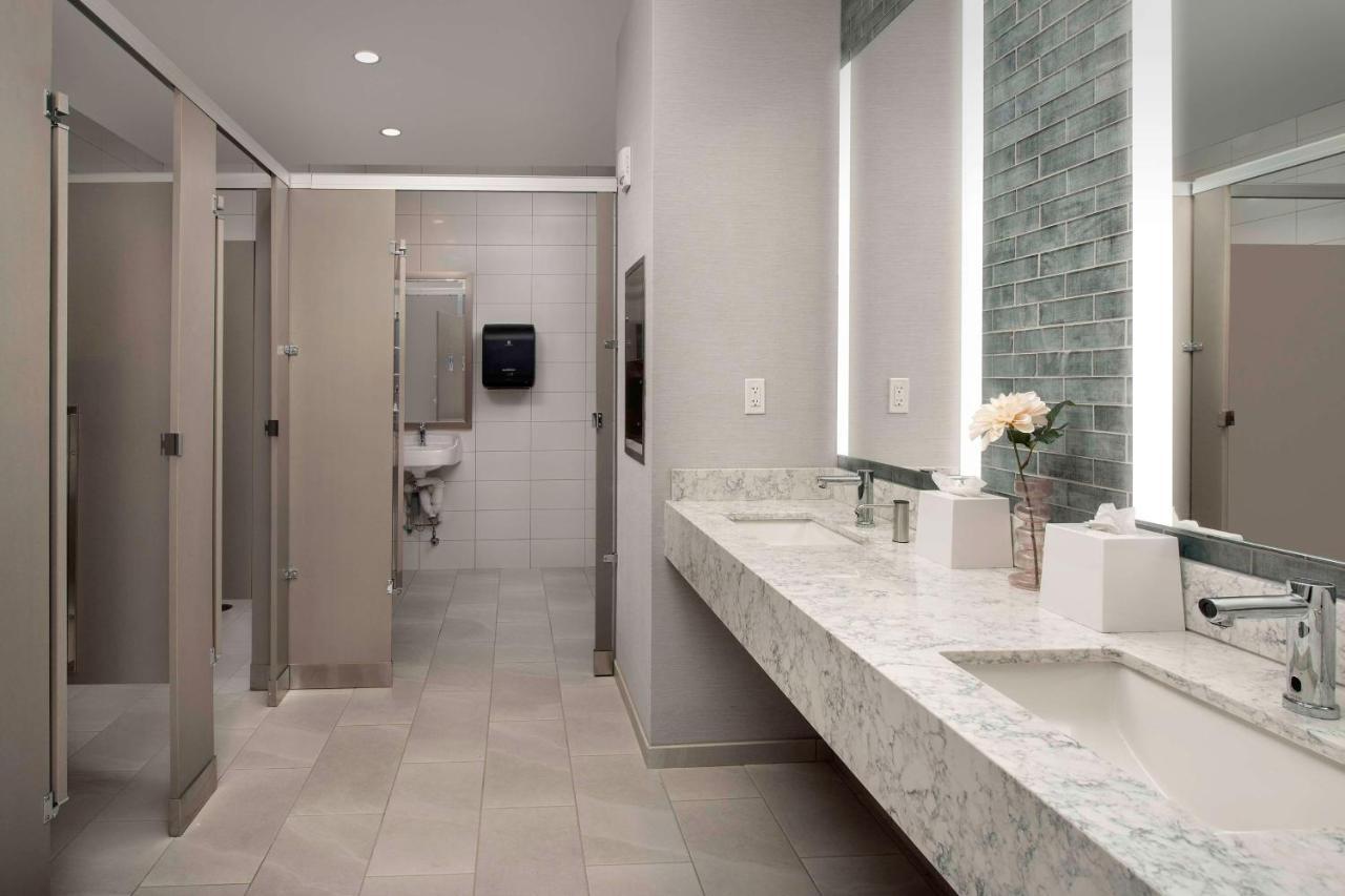 Hilton Garden Inn Pensacola Downtown Zewnętrze zdjęcie